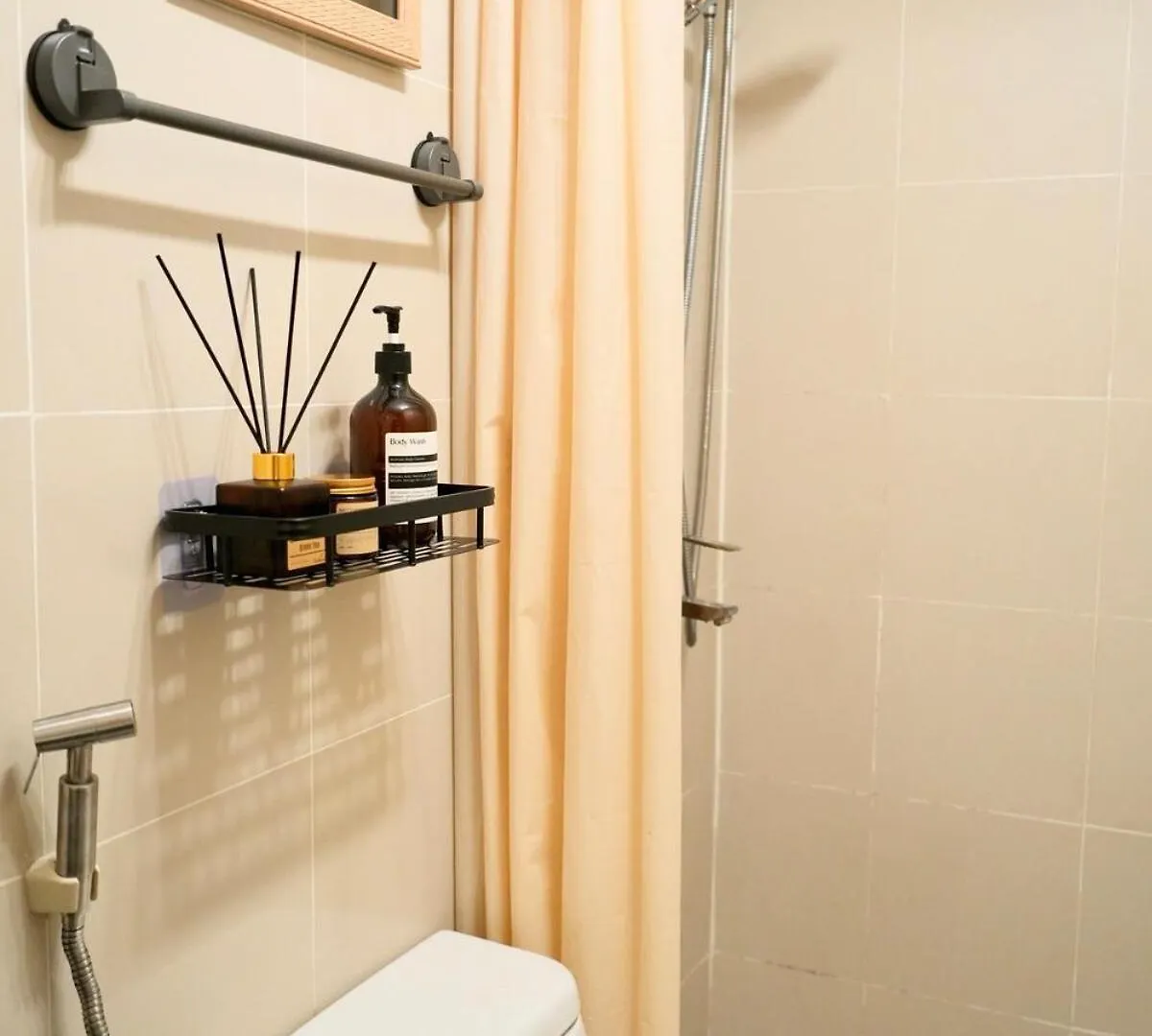 Apartment Spacious & Modern 1Br Near Bgc With Wi-Fi Manila